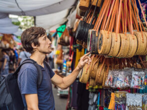 shopping in ubud